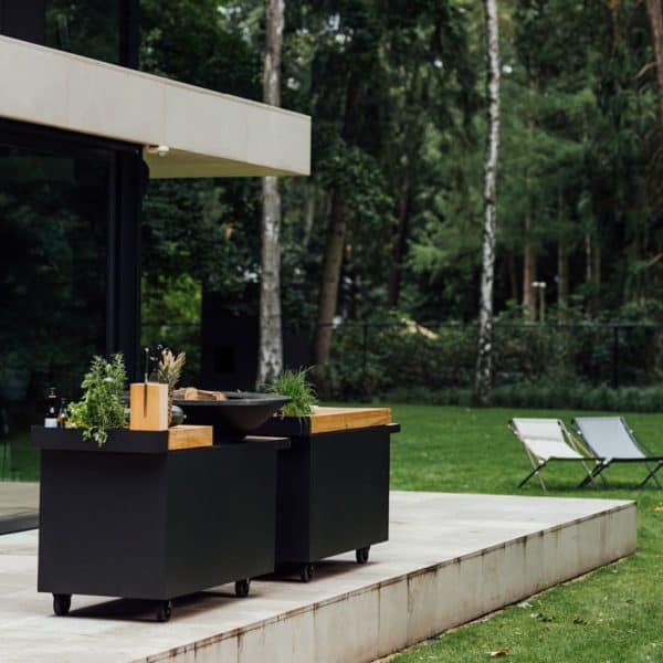 OFYR Mise en Place Table Black 135 PRO Teakholz – Bild 5
